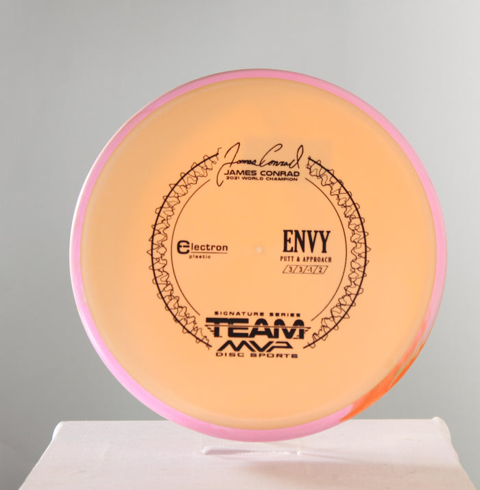 Axiom Cosmic Electron Envy Putter