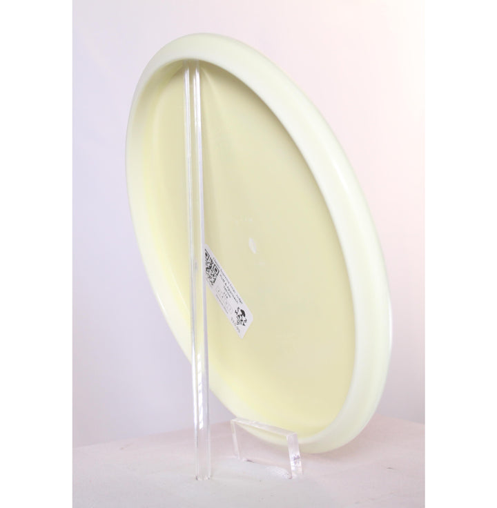 Dynamic Discs Classic Supreme Emac Judge Putter