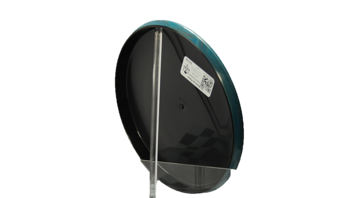 Axiom R2 Neutron Pitch Putter Back View