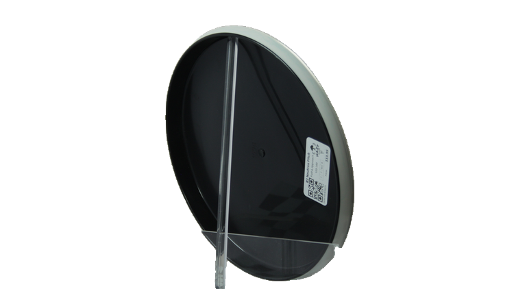 Axiom R2 Neutron Pitch Putter Back View