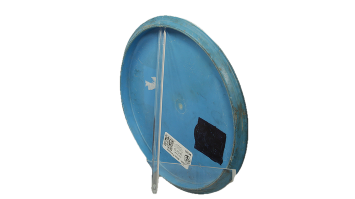 USED Latitude 64 Retro Compass Midrange Back View