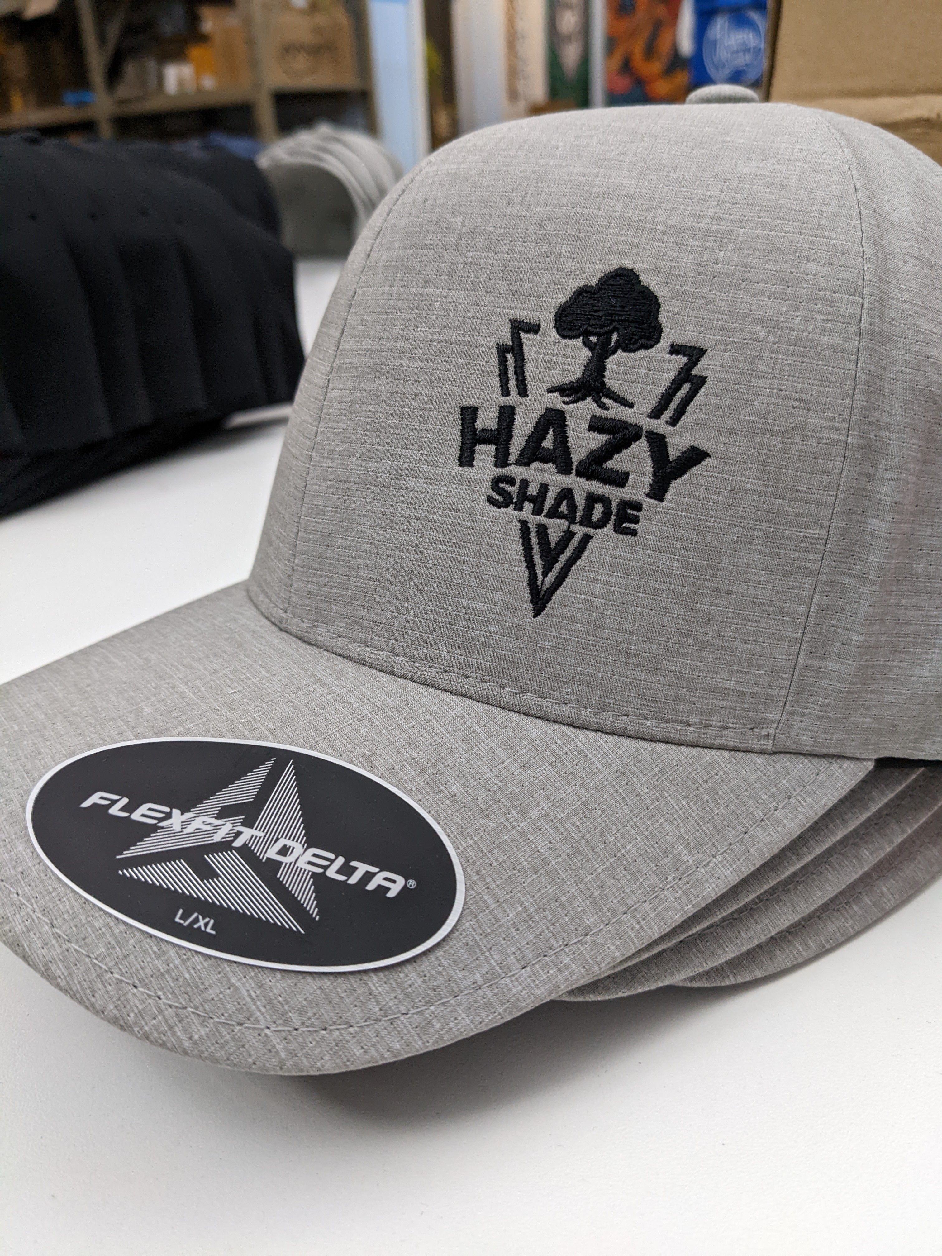 Hazy Shade Flexfit Delta Hat Triangle Melange Silver
