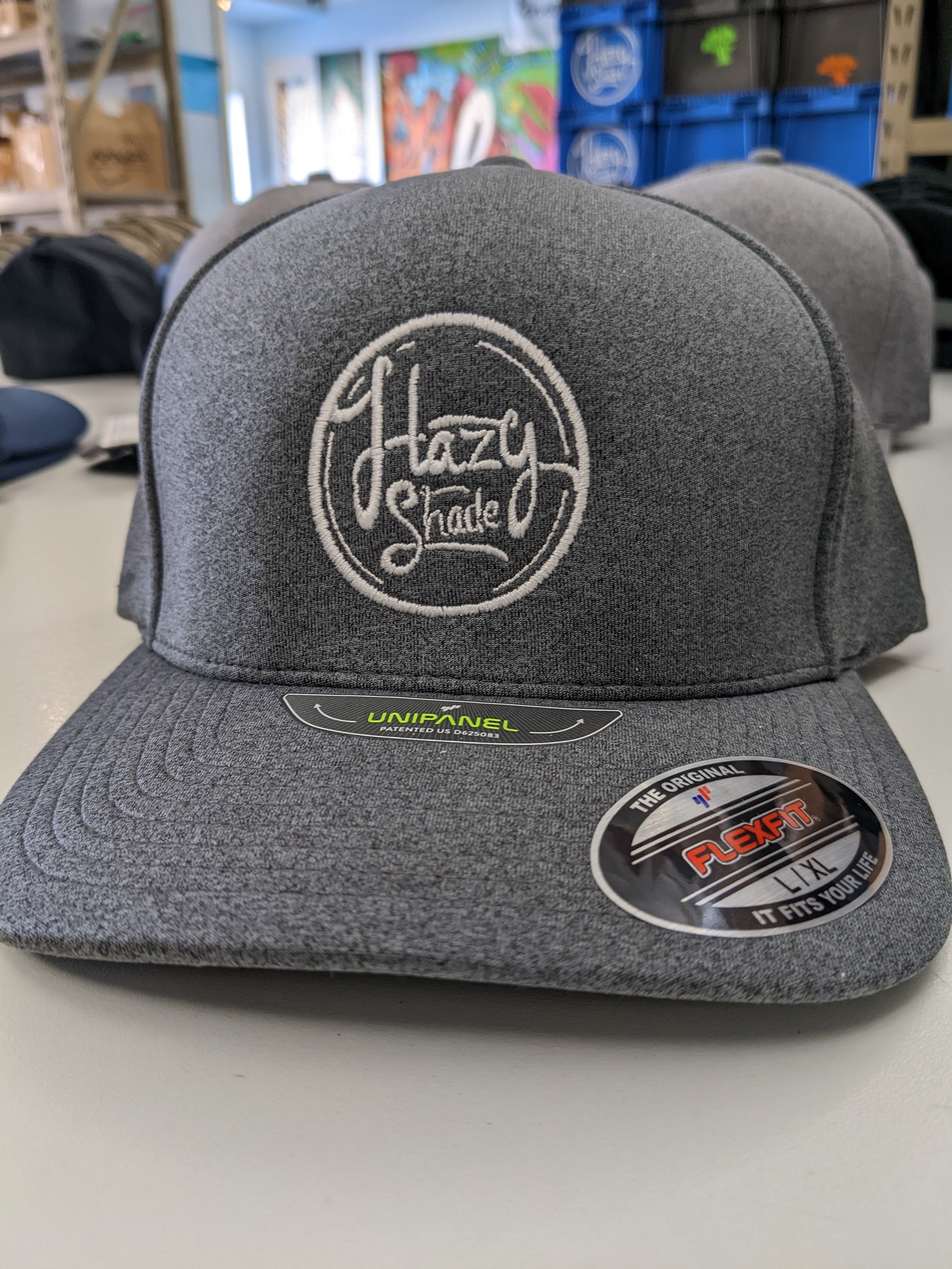 Hazy Shade Unipanel Flexfit Hat Melange Dark Grey Center Round